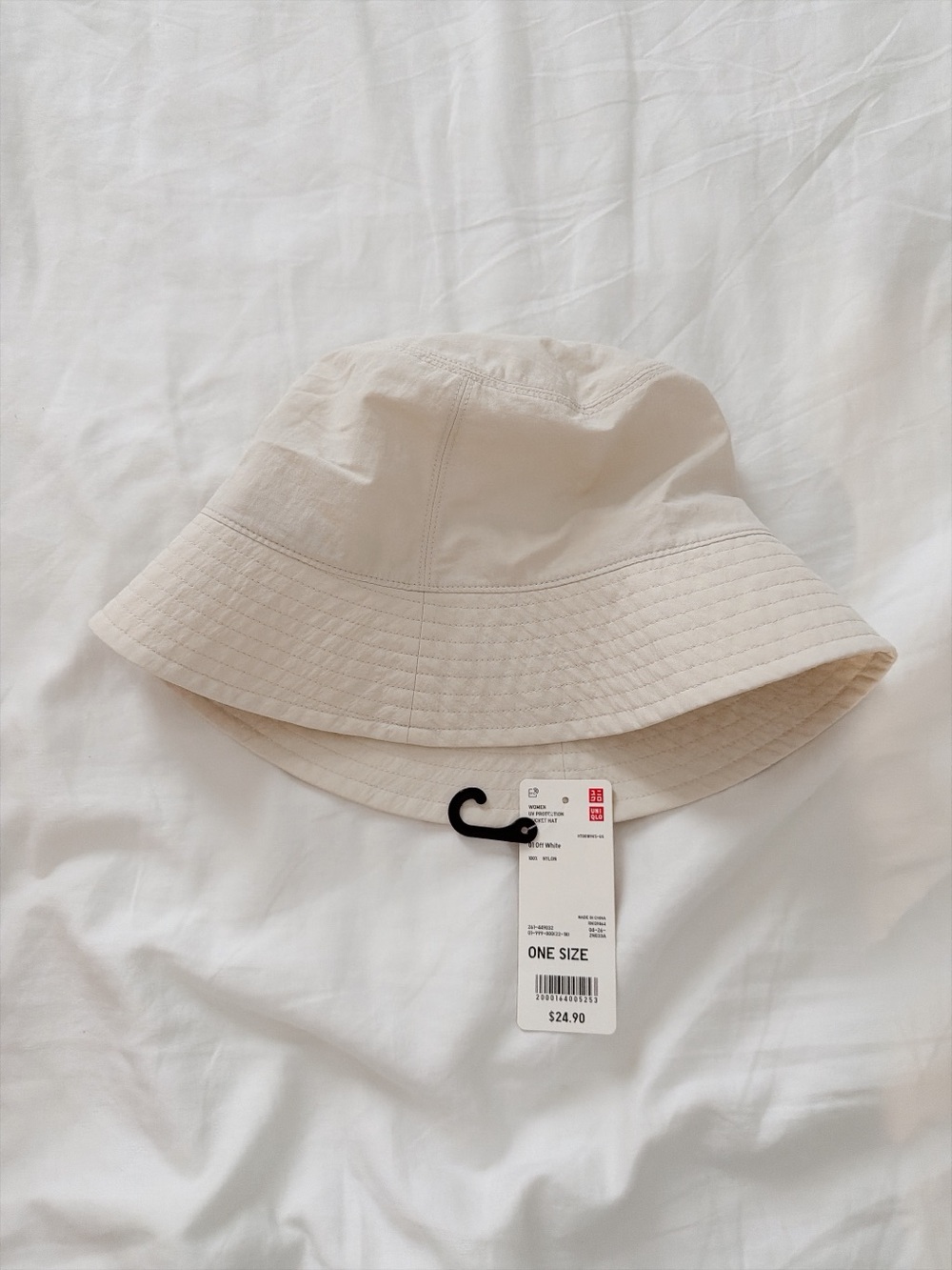 UNIQLO Light Beige Bucket Hat